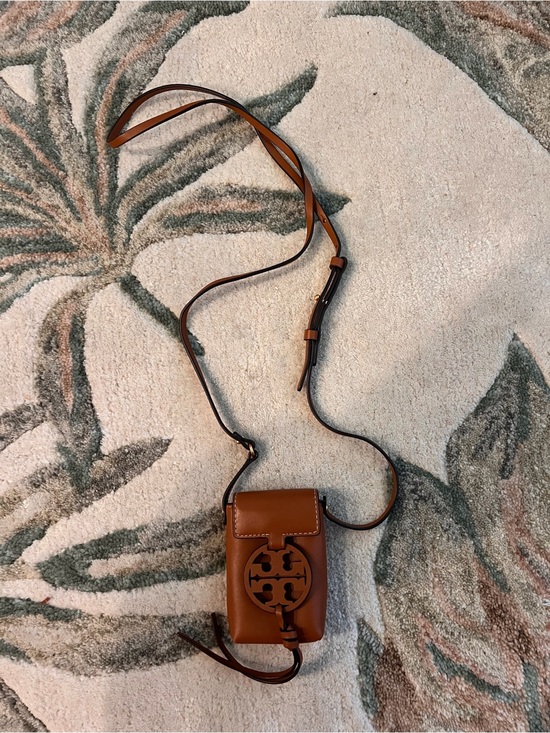 Tory Burch Handbags - Tory Burch leather miller nano crossbody bag